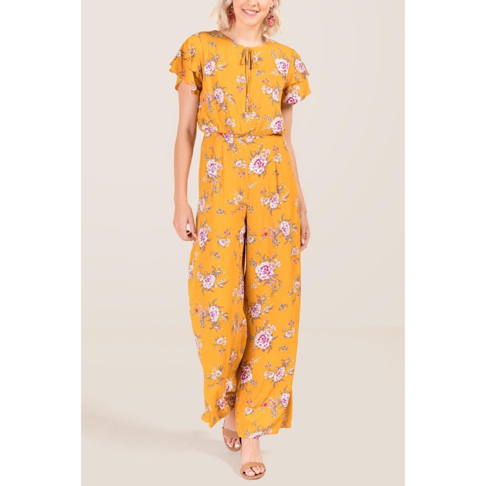 🍉 5 for $25 Sale! 🍉 
FRENCHIE FLORAL JUMPSUIT
